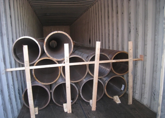 16 Inch OD Hot Rolled Steel Pipe Seamless Carbon Steel Material 100mm Max WT